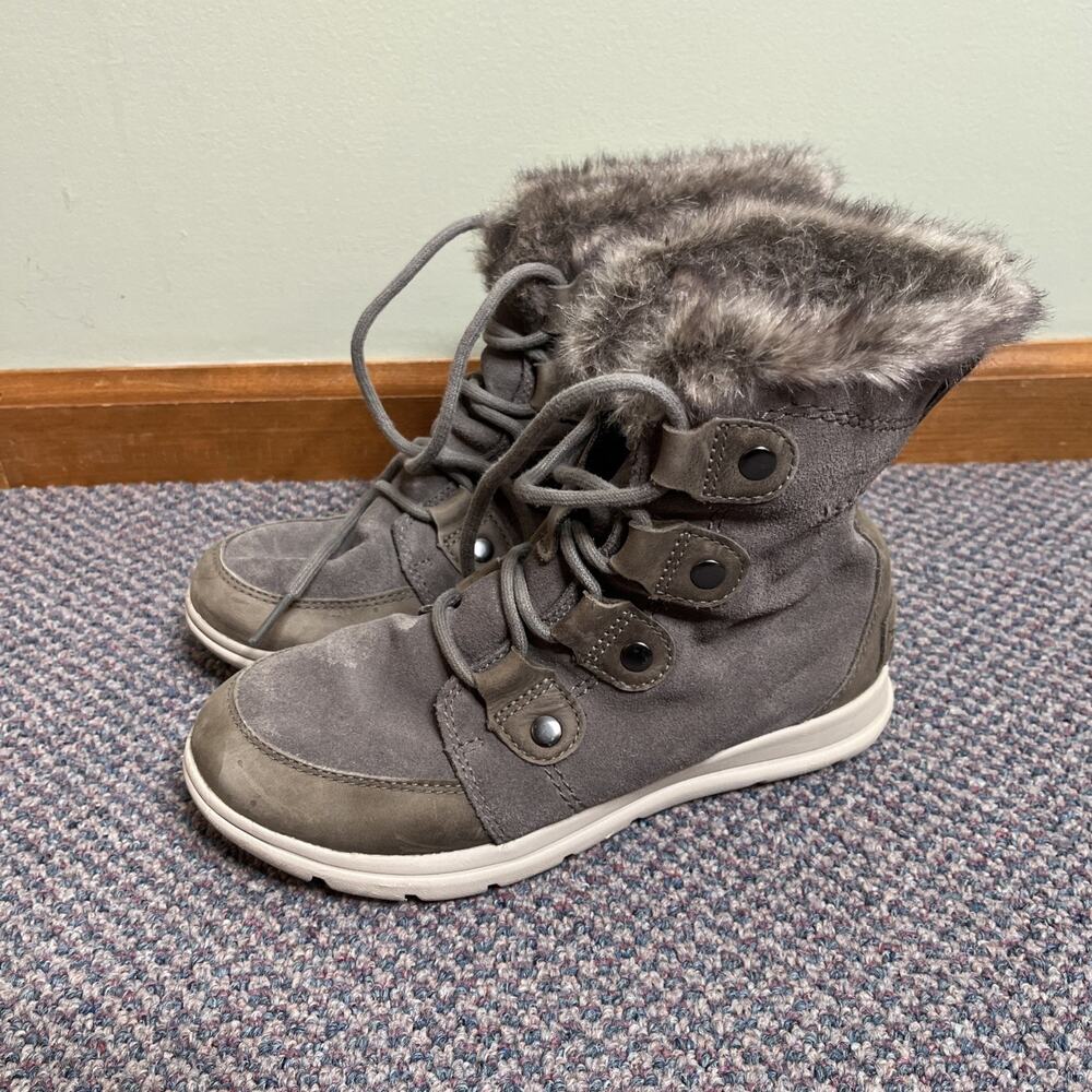 Sorel Women's Explorer Joan Boots Size 6 Grey Suede Fur Waterproof NL3039-052